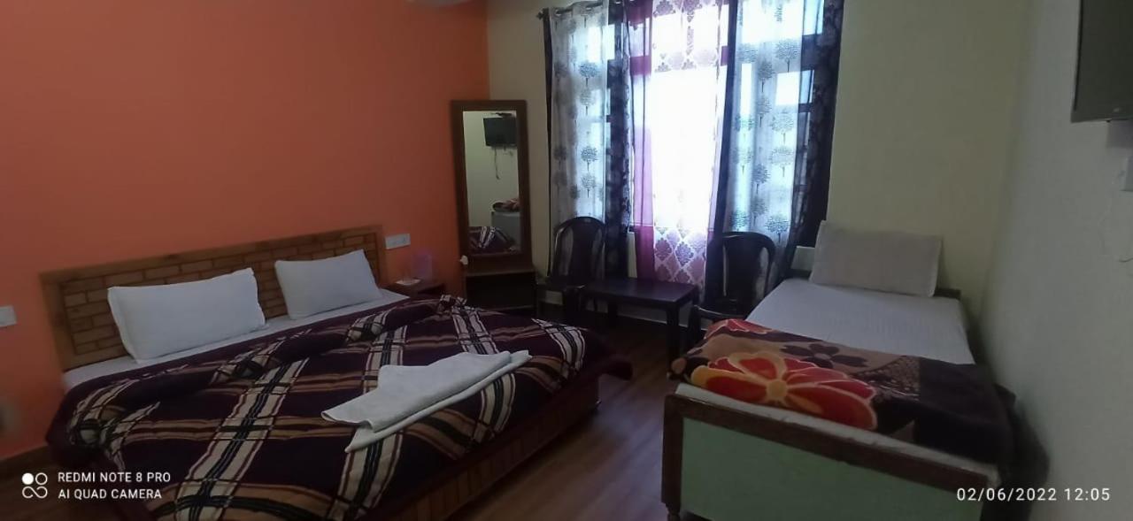 Peaceful Retreat Home Stay, Dalhousie Kültér fotó