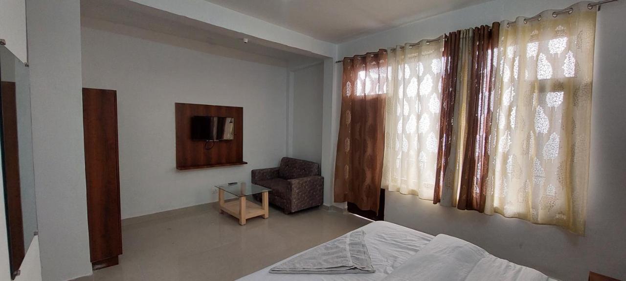 Peaceful Retreat Home Stay, Dalhousie Kültér fotó