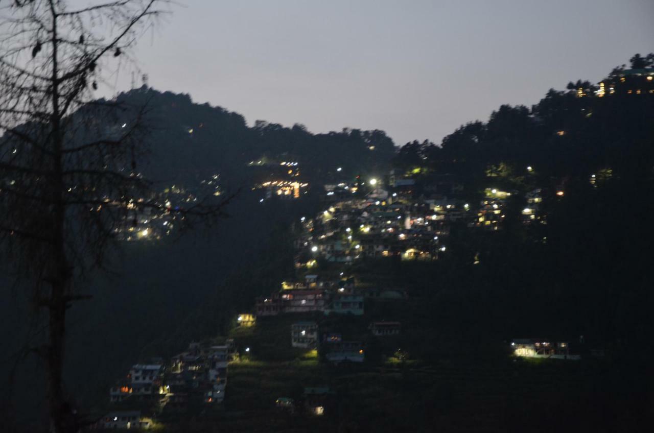 Peaceful Retreat Home Stay, Dalhousie Kültér fotó
